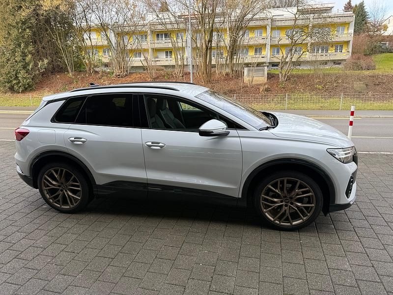 Gebraucht Audi Q4 e-tron Attraction 210 kW (286 PS) 2024 SUV