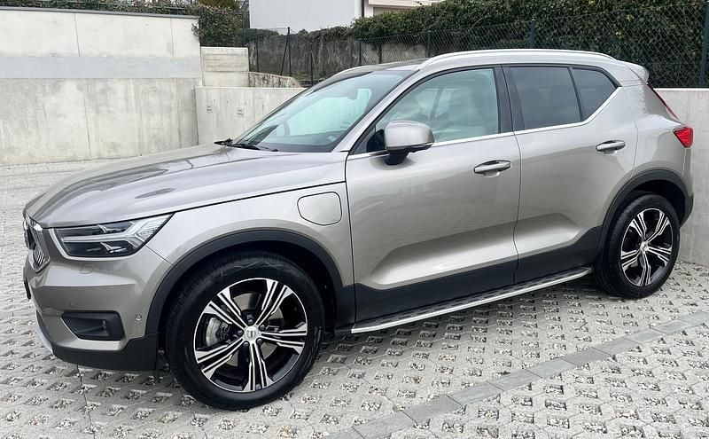 Gebraucht 2022 Volvo XC40 Inscription SUV | CHF 30’900 (Etwas zu teuer) - Bild 1/4
