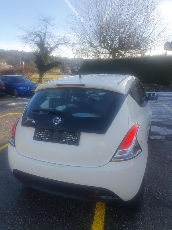 Gebraucht Lancia Ypsilon Gold 69 PS (50 kW) 2014 Kleinwagen