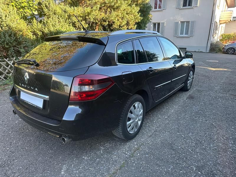 Gebraucht Renault Laguna GrandTour Dynamique 170 PS (125 kW) 2011 Kombi