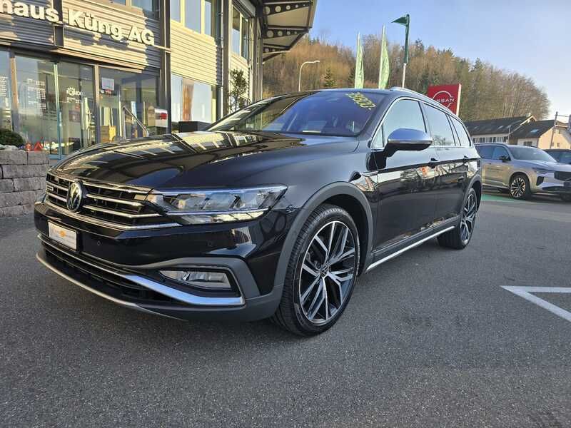 Schwarz Gebraucht 2021 VW Passat Alltrack Kombi | CHF 37’900 - Bild 1/4