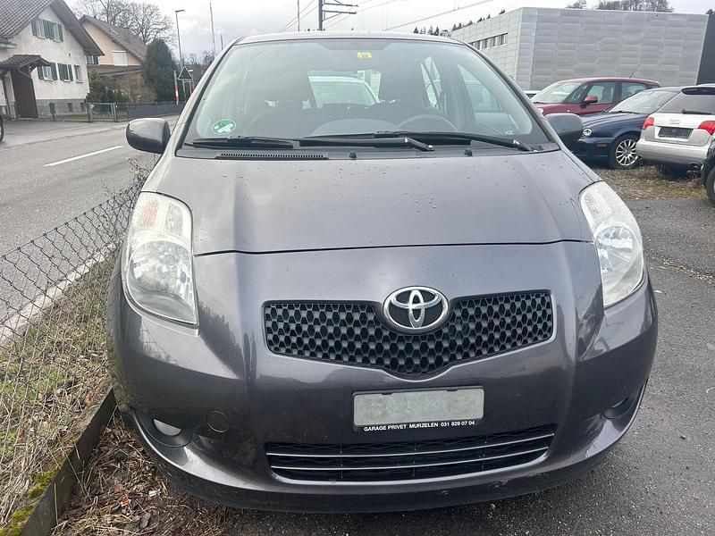Gebraucht Toyota Yaris 87 PS (63 kW) 2009 Kleinwagen