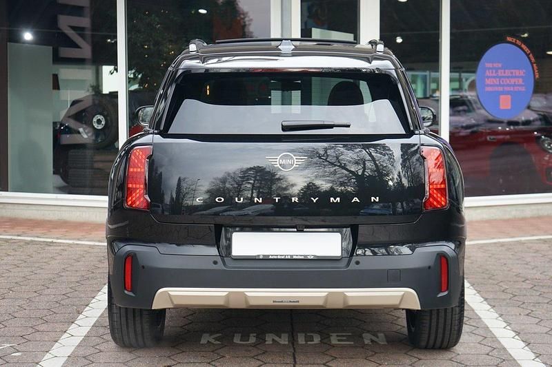 Gebraucht Mini Countryman 170 PS (125 kW) 2024 Schwarz SUV