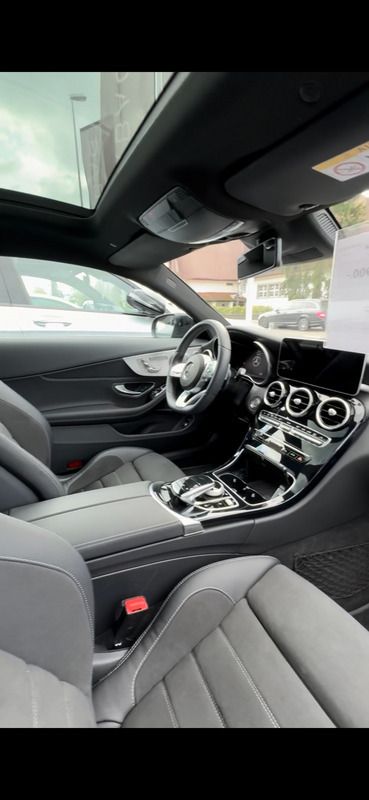 Gebraucht Mercedes C200 AMG line 184 PS (135 kW) 2020 Coupé