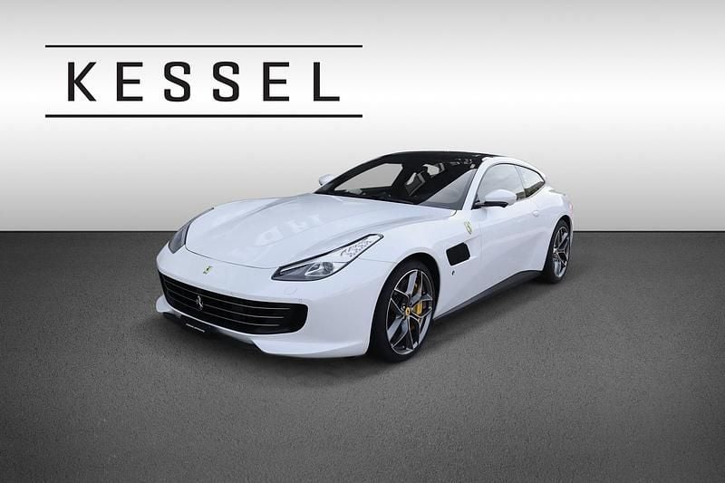 Gebraucht Ferrari GTC4Lusso 611 PS (449 kW) 2020 Weiss Kombi