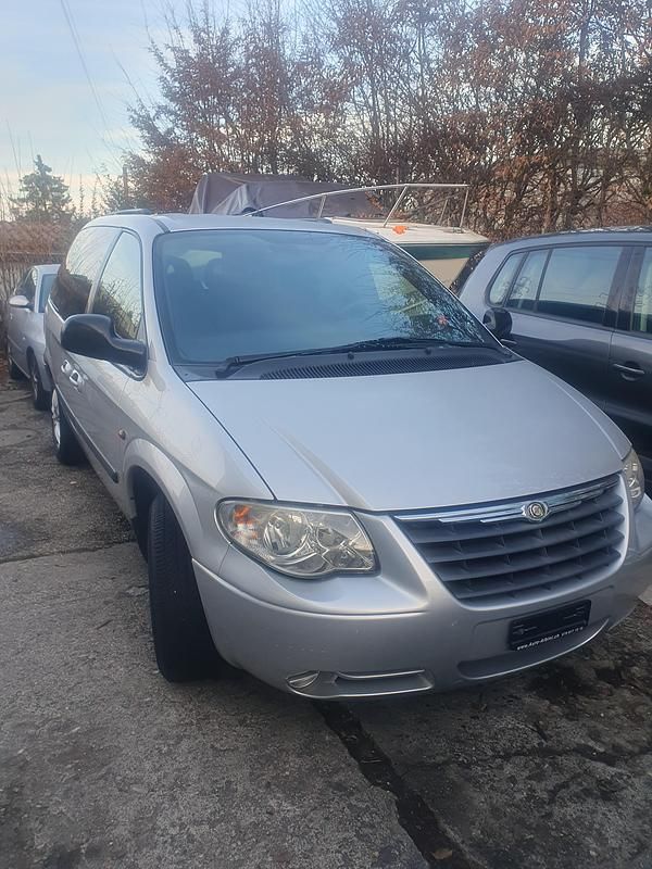 Gebraucht 2006 Chrysler Voyager Van / Kleinbus | CHF 2’900 - Bild 1/4