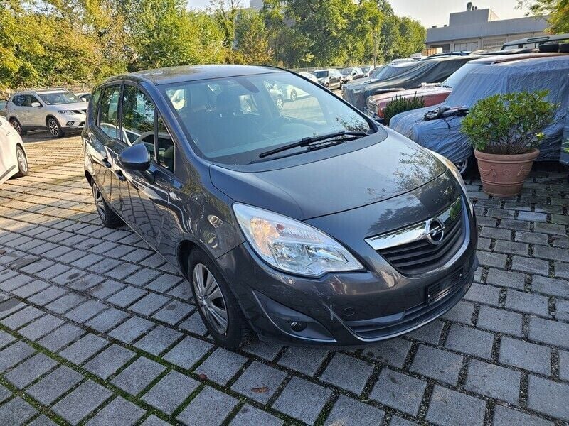 Gebraucht Opel Meriva Enjoy 120 PS (88 kW) 2011 Van / Kleinbus