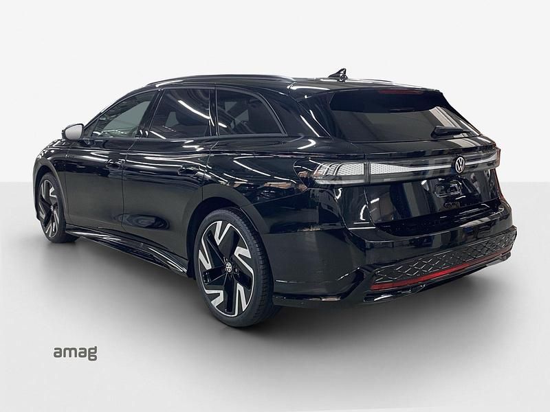 Neu VW ID.7 GTX 250 kW (340 PS) 2026 Grenadill black metallic Kombi