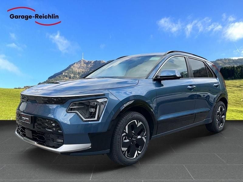 Blau Gebraucht 2023 Kia e-Niro SUV | CHF 42’000 - Bild 1/4