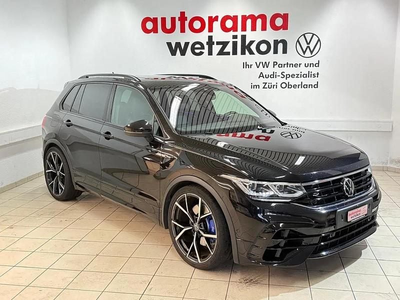 Schwarz Gebraucht 2025 VW Tiguan R SUV | CHF 39’850 (Superpreis) - Bild 1/4