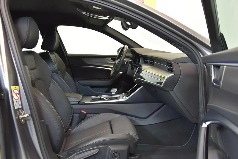 Gebraucht Audi A6 Attraction 204 PS (150 kW) 2026 Gray Kombi