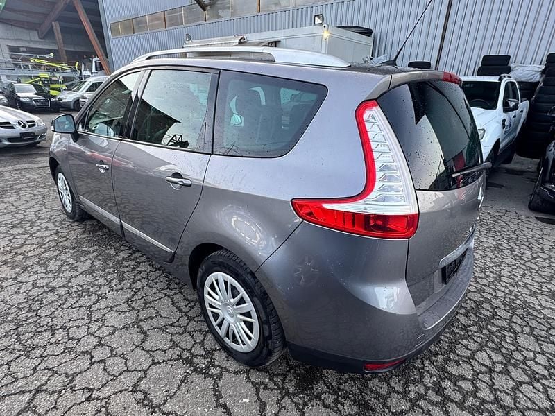 Gebraucht Renault Grand Scénic III 131 PS (96 kW) 2013 Van / Kleinbus