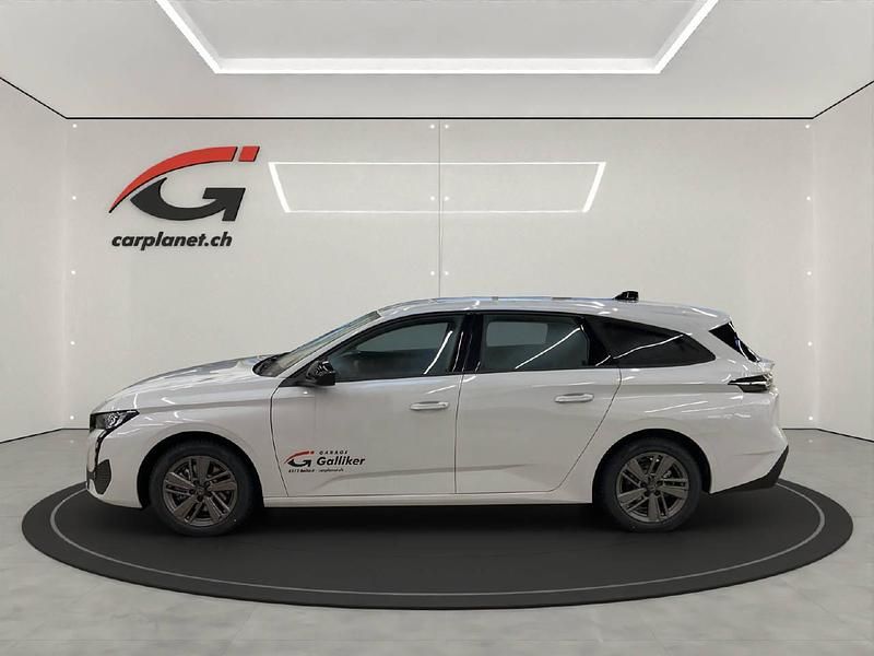 Gebraucht Peugeot 308 SW Active 136 PS (100 kW) 2024 Weiss Kombi