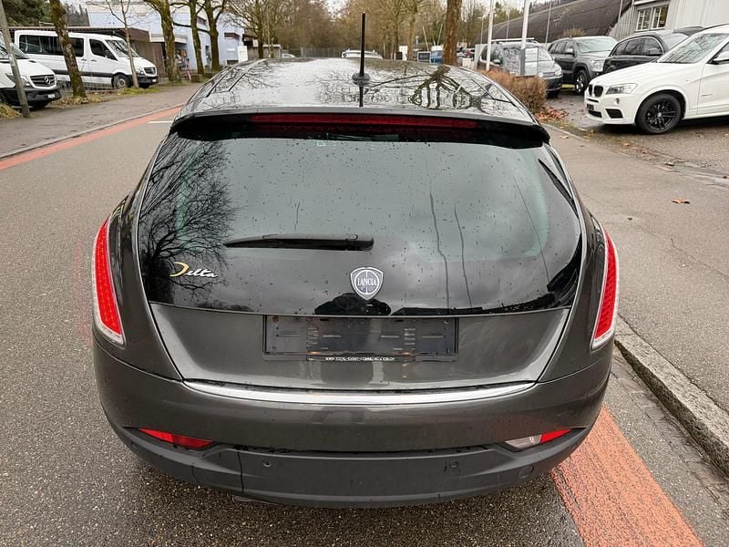 Gebraucht Lancia Delta 200 PS (147 kW) 2010 Kleinwagen