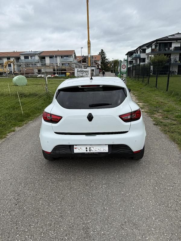 Gebraucht Renault Clio IV Dynamique 120 PS (88 kW) 2014