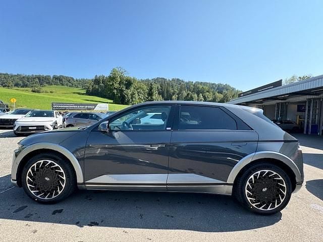 Neu Hyundai Ioniq 239 kW (325 PS) 2025 Grau Kleinwagen