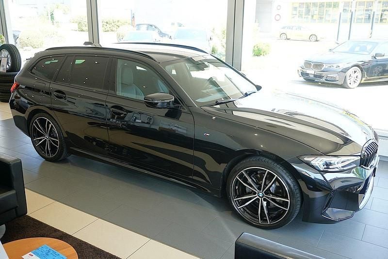 Gebraucht BMW 320 M Sport 190 PS (139 kW) 2022 Kombi