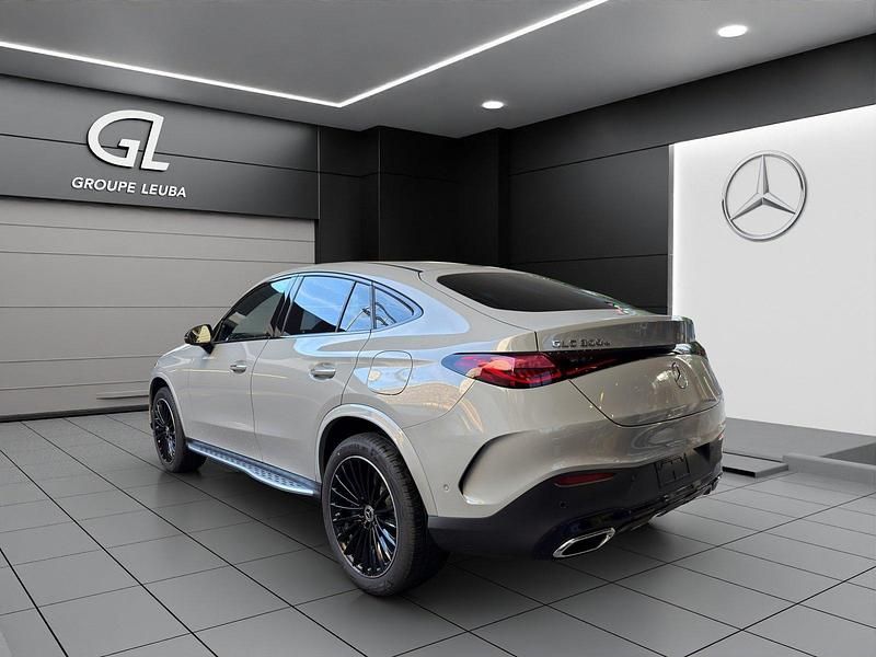 Neu Mercedes GLC300 313 PS (230 kW) 2026 Grau Coupé