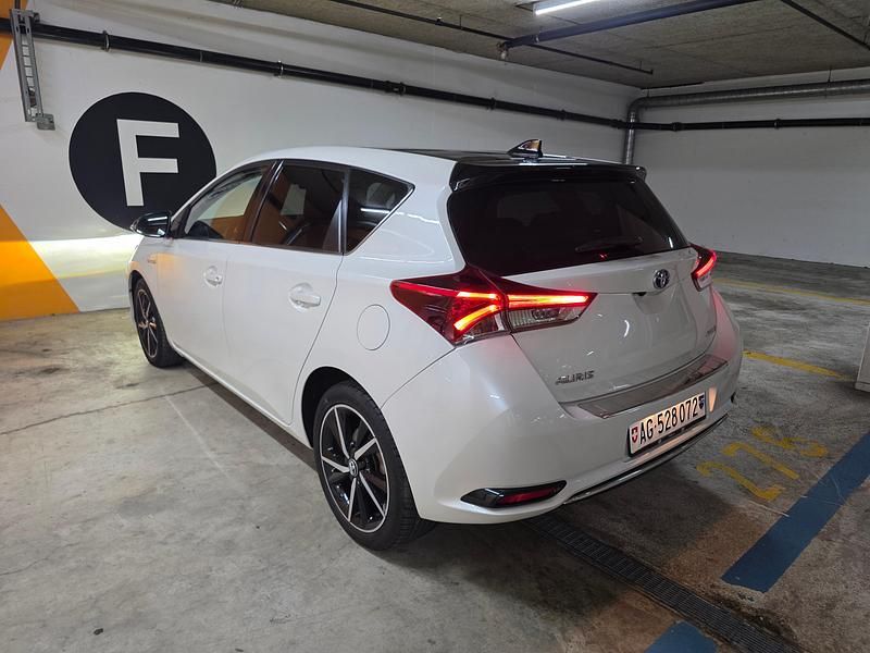 Gebraucht Toyota Auris Hybrid Trend 136 PS (100 kW) 2018