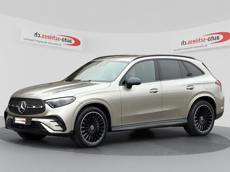 Gebraucht Mercedes GLC200 AMG line 204 PS (150 kW) 2022 SUV