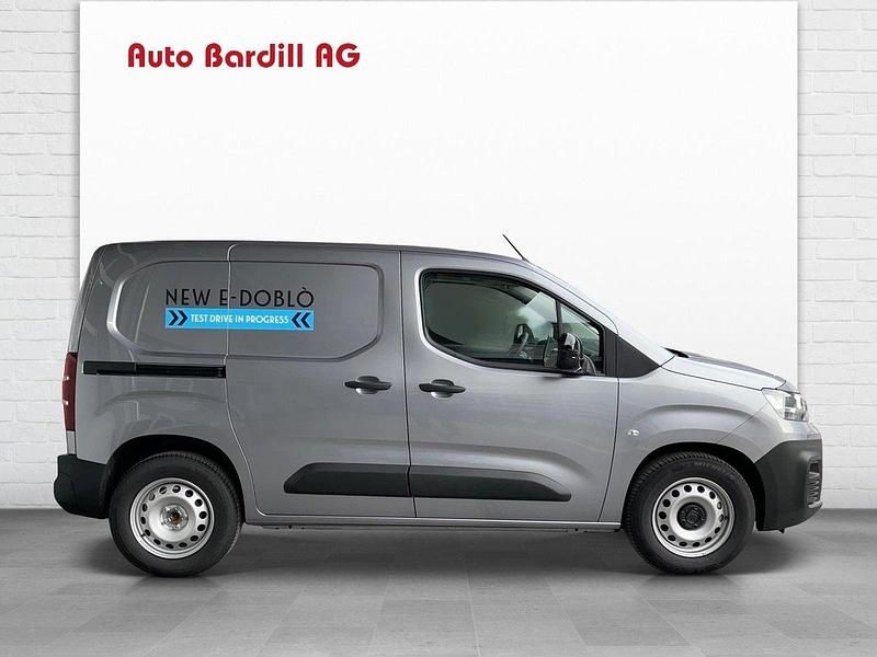 Gebraucht Fiat e-Doblò Launch Edition 100 kW (136 PS) 2022 Van / Kleinbus