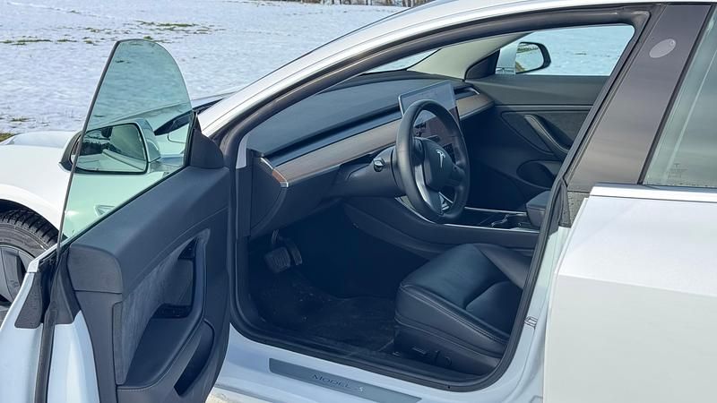 Gebraucht Tesla Model 3 339 kW (462 PS) 2019 Limousine