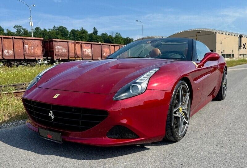 Gebraucht 2015 Ferrari California Cabrio | CHF 129’900 - Bild 1/4