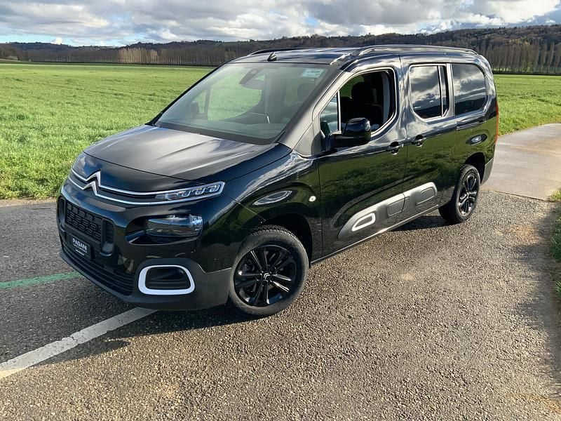 Gebraucht 2023 Citroën Berlingo Shine Van / Kleinbus | CHF 28’800 (Teuer) - Bild 1/4