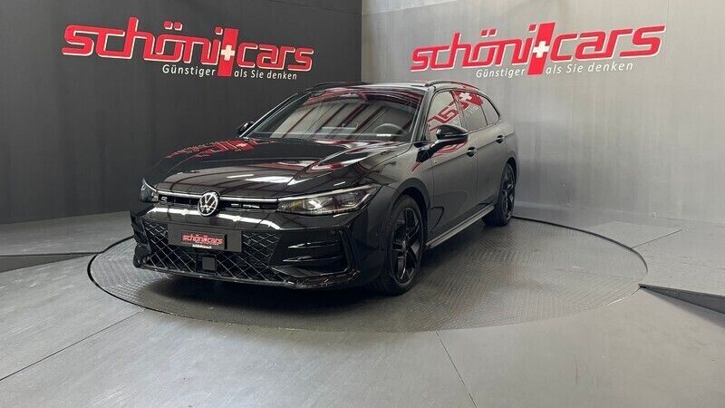 Gebraucht 2024 VW Passat R-line Kombi | CHF 41’990 - Bild 1/4