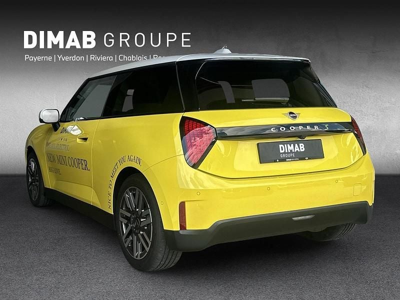 Gebraucht Mini Cooper SE 160 kW (218 PS) 2024 Gelb Kleinwagen