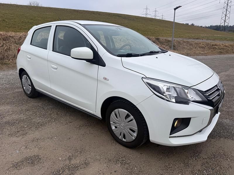 Gebraucht Mitsubishi Space Star 71 PS (52 kW) 2022 Kleinwagen