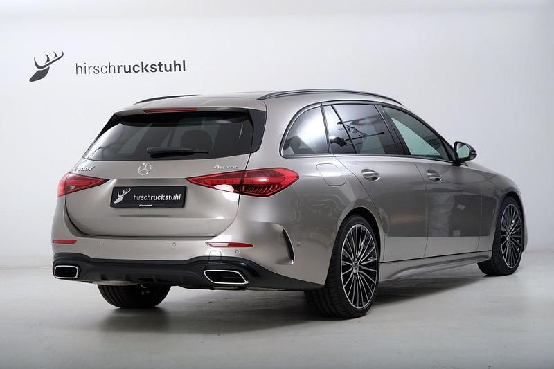 Gebraucht Mercedes C300 AMG line 258 PS (189 kW) 2022 Kombi