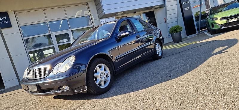 Gebraucht 2002 Mercedes C200 Limousine | CHF 2’400 - Bild 1/4