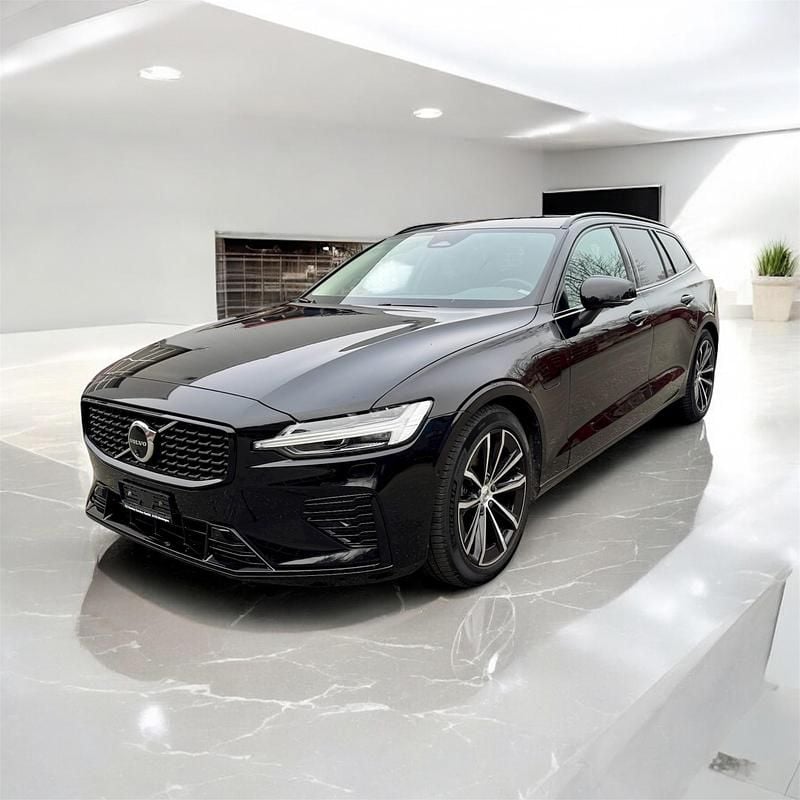 Gebraucht 2024 Volvo V60 Business Edition Kombi | CHF 35’900 (Superpreis) - Bild 1/4