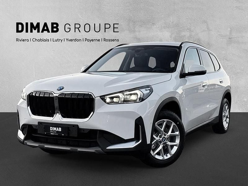 Weiss Gebraucht 2025 BMW X1 Performance SUV | CHF 37’900 (Etwas zu teuer) - Bild 1/4