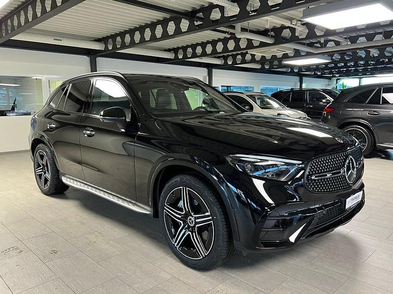Gebraucht Mercedes GLC300e 258 PS (189 kW) 2024 SUV