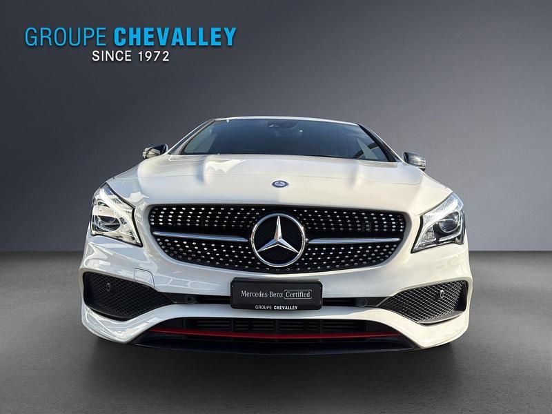Gebraucht Mercedes CLA250 Shooting Brake 218 PS (160 kW) 2017 Weiss Kombi