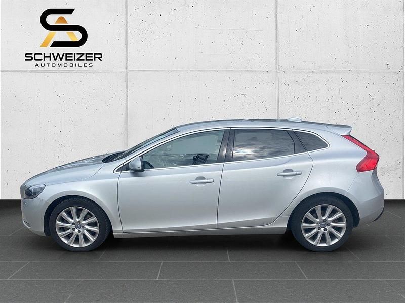 Gebraucht Volvo V40 Summum 177 PS (130 kW) 2012 Silber Kombi