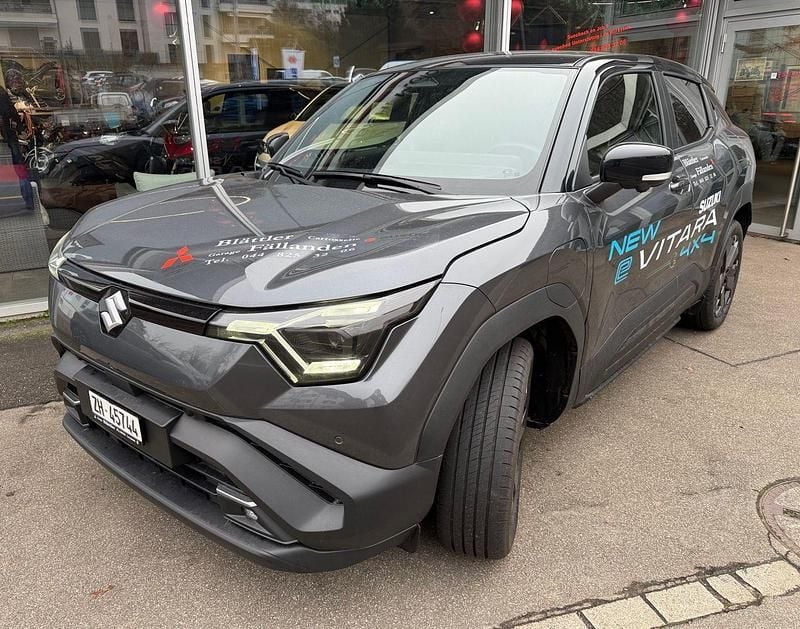 Neu Suzuki Vitara 135 kW (184 PS) 2026 Grau SUV