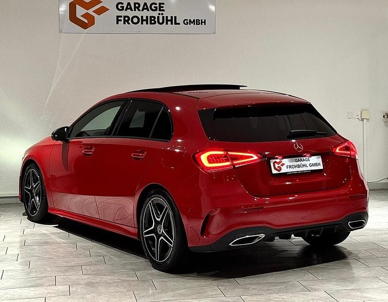 Gebraucht Mercedes A200 AMG line 163 PS (119 kW) 2018 Rot Limousine