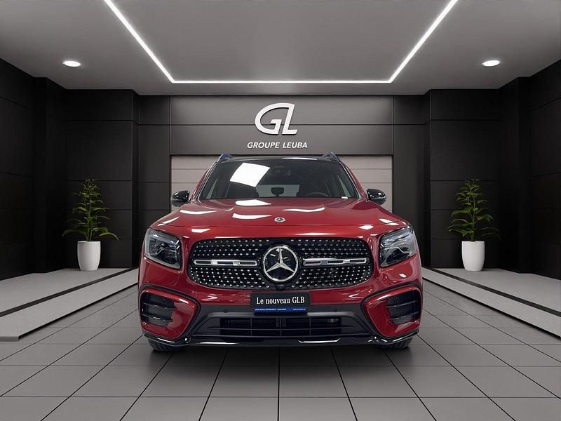 Gebraucht Mercedes GLB250 224 PS (164 kW) 2024 Rot SUV