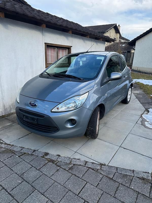 Gebraucht Ford Ka Ambiente 69 PS (50 kW) 2010 Kleinwagen