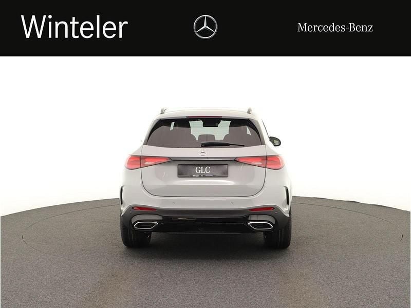 Neu Mercedes GLC200 204 PS (150 kW) 2025 Weiss SUV