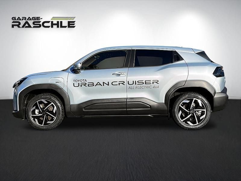 Neu Toyota Urban Cruiser Trend 135 kW (184 PS) 2025 Silber SUV