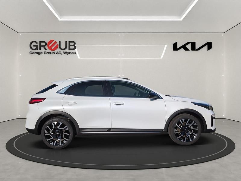 Gebraucht Kia XCeed Style 141 PS (103 kW) 2024 Weiss SUV