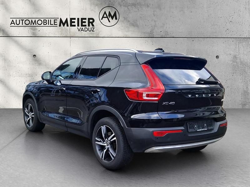 Gebraucht Volvo XC40 Momentum 247 PS (181 kW) 2020 SUV