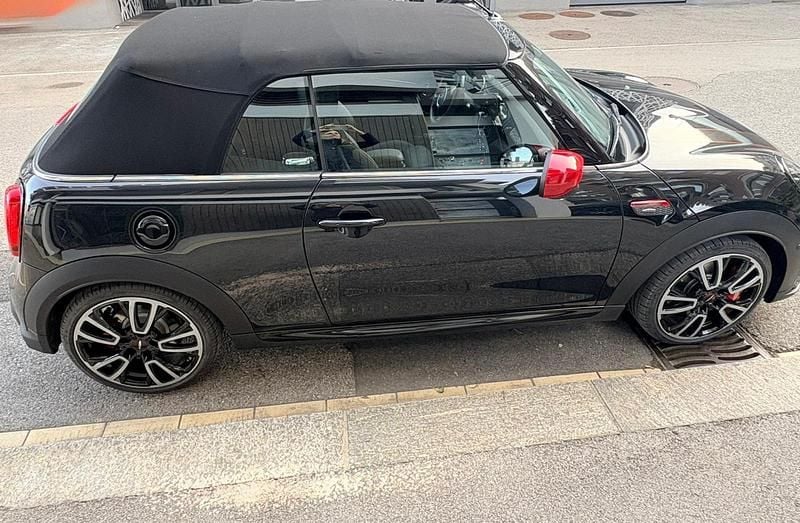 Gebraucht Mini John Cooper Works 231 PS (169 kW) 2023 Kleinwagen