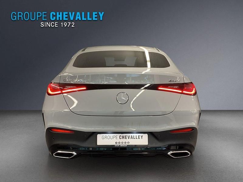 Neu Mercedes GLC300 360 PS (264 kW) 2025 Grau Coupé