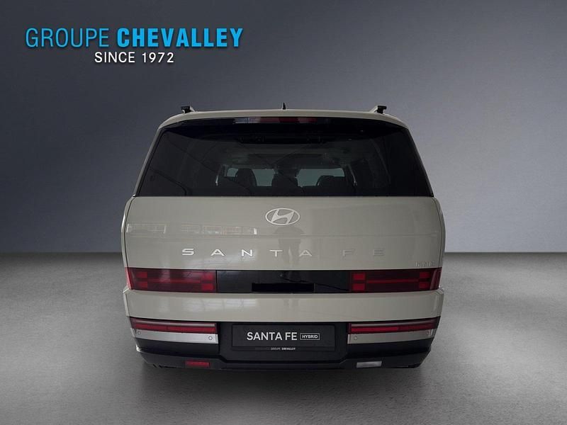 Neu Hyundai Santa Fe 215 PS (158 kW) 2025 Beige SUV