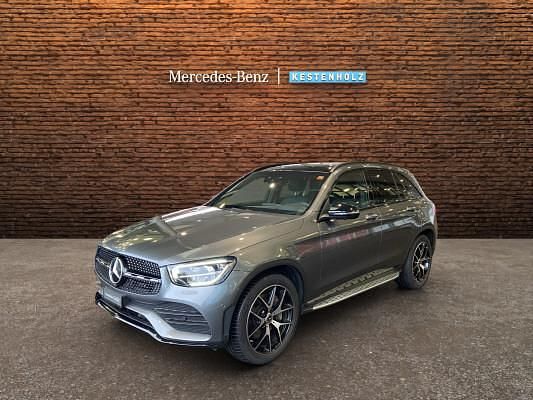 Gebraucht Mercedes GLC300e AMG line 313 PS (230 kW) 2022 Grau SUV
